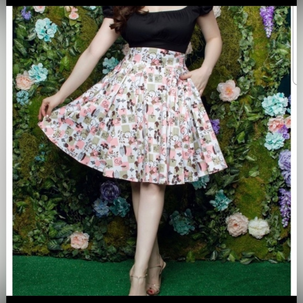 EUC Pinup Couture Novelty Squirrel 🐿️ Print Little Jun Skirt SMALL